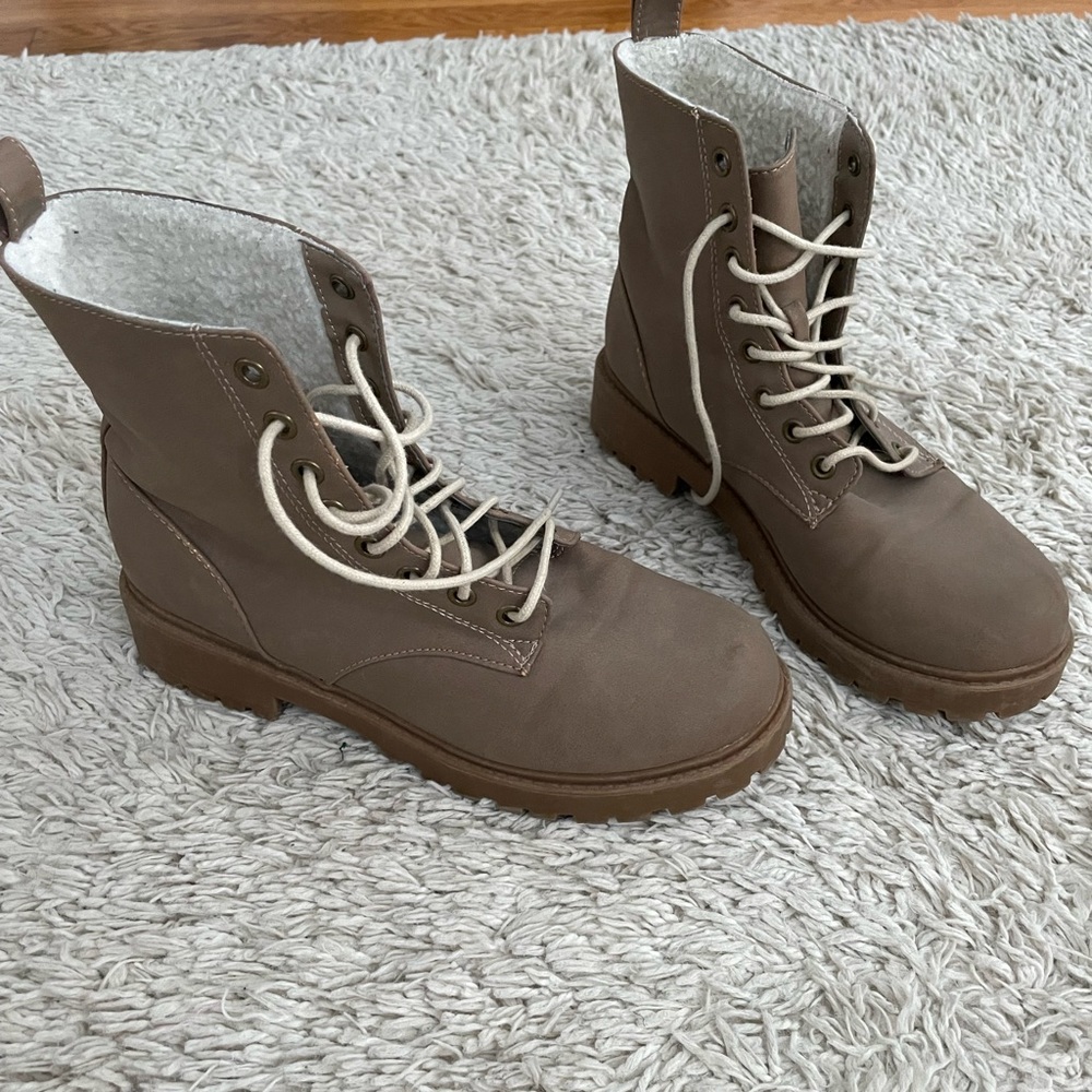 Sherpa Lined Combat Boots
